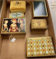 6 Lidded Boxes