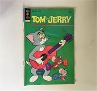 TOM & JERRY COMIC BOOK