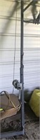 DEER CLEANING POLE WITH WINCH AND MOUNT