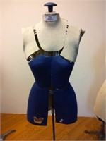 Sally Stitch Dress Form Size A