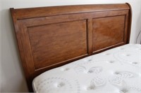 Kincaid Chateau Royale Electric Queen bed
