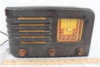 Bakelite Radio