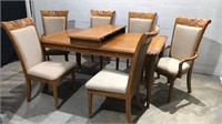 Dining Table w Chairs 10C