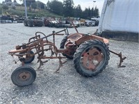 Allis Chalmers G Tractor w/ Cultivators