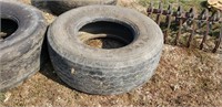 Firestone 425/65R22.5 20PR Tire