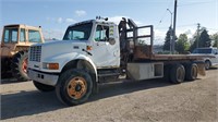 2001 International 4900 Hook Lift Truck T/A 466 In