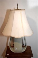 GREEN CERAMIC TABLE LAMP
