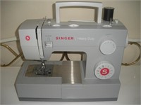 Singer Sewing Machine, Model 4411, 120V