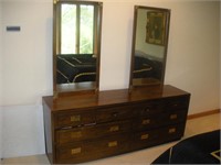 Henredon Triple Dresser with Mirrors, 72x18x28