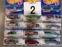 12 Hotwheels Cars