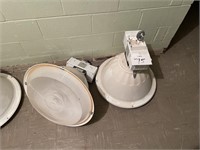 Industrial Shop Lights (Lot of 2)