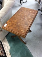 Folding parquet top table