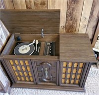 Telex Record, 8 track, radio player