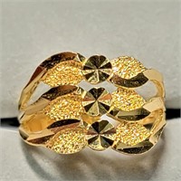 $2100 22K  Diamond Cut&Diamond Dust Ring