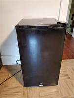 BLACK REFRIGERATOR