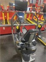 Octane Fitness Recumbent Eliptical