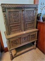 KITCHEN CABINET WITH DRAWER
