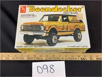Boondocker Chevy Blazer Model Car Hobby Kit