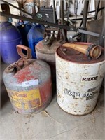 3 Metal Gas and Diesel Cans