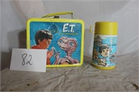 ET LUNCHBOX W/ THERMOS 1982