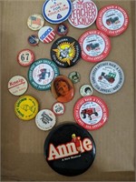 Lot of vintage pin backs including - Beatles