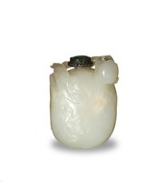 CHI. Jade Fruit-Form Snuff Bottle, 18-19th C#