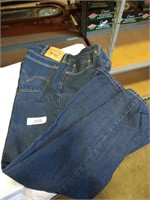 Levi Jeans - size 38x30