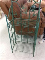 Small steel bamboo bakers rack