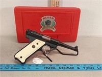 Ruger Mark II NRA Edition. 22lr pistol gun with 1