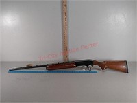 Remington Model 1100 20ga semi-auto shotgun gun,