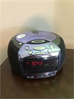 Compact Disc Stereo Clock Radio