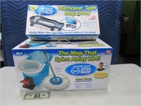 Unused HURRICANE MOP 2pc Cleaning Set