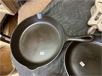 Griswald #8 cast-iron frypan