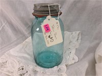 vnt. blue quart jar zinc lid