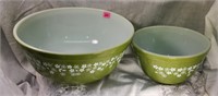 vintage Pyrex bowls Green Spring Blossom