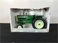 OLIVER 1655 DIESEL TRACTOR 1:16 DIECAST 2002 1/16