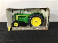 1956 JOHN DEERE 820 DIESEL TRACTOR 1/16 MODEL