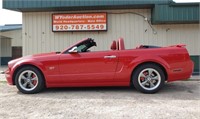2005 Ford Mustang GT Convertible ST
