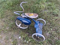 Tricycle (blue)