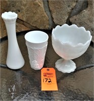White bowl and vase
