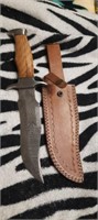 Damascus Hunting Bowie Knife