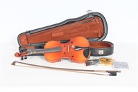 Suzuki Violin w/ 2 Bows & Case