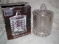 LEAD CRYSTAL CANDY CANISTER