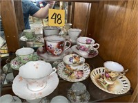 LOT OF 6 TEA CUP COLLECTION