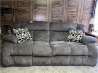 RECLINING COUCH