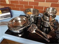 WOLF GANG PUCK'S COOKING SET