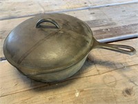 #8 D CAST IRON SKILLET WITH LID