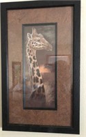 Framed giraffe print by Ruane Manning 15 x 9