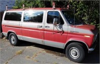 1989 Ford Club Wagon Van ~ Red ~ Gas ~ Automatic