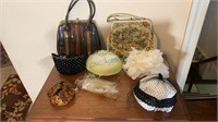 Vintage ladies hat and two hand bag collection -